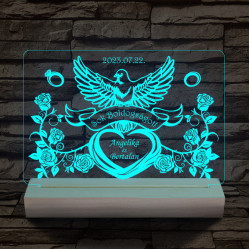 Esküvő, házassági évforduló személyre szabott 20 cm fa talppal 7 színű 3D led lámpa