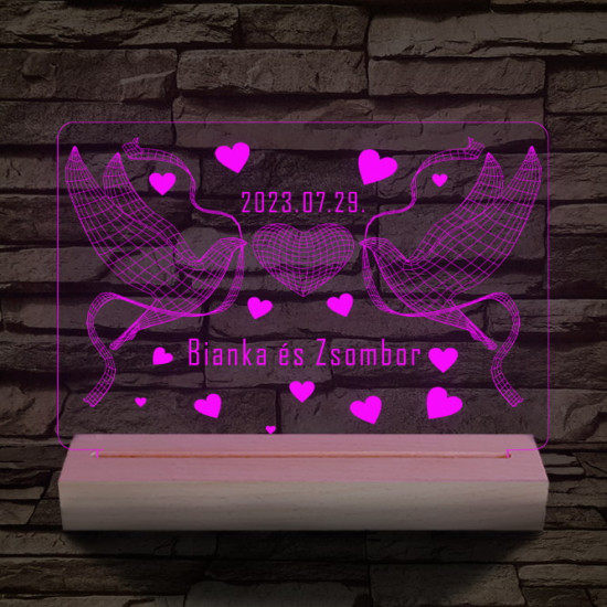 Esküvő galambokkal, házassági évforduló személyre szabott 20 cm fa talppal 7 színű 3D led lámpa
