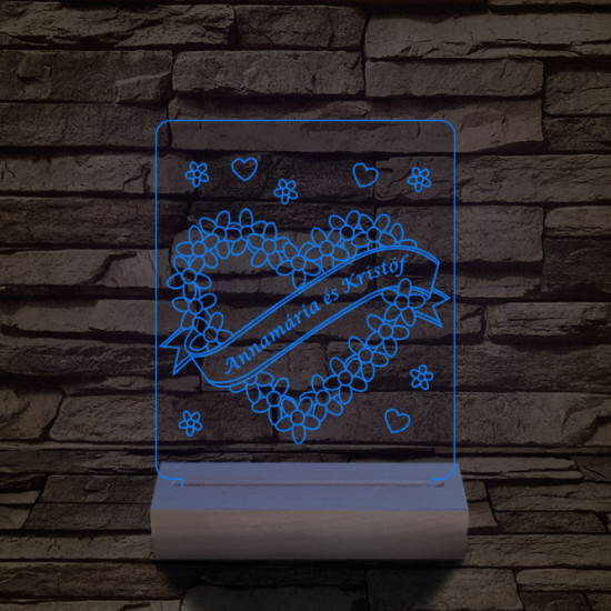 Szalagos szív személyre szabott 20 cm fa talppal 7 színű 3D led lámpa