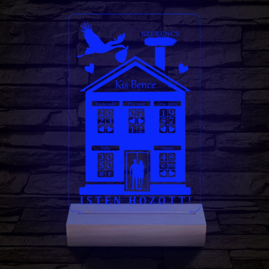 Babaköszöntő személyre szabott 20 cm fa talppal 7 színű 3D led lámpa
