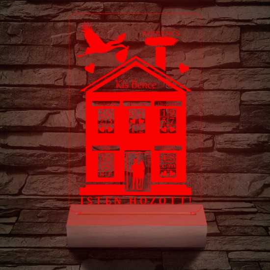 Babaköszöntő személyre szabott 20 cm fa talppal 7 színű 3D led lámpa