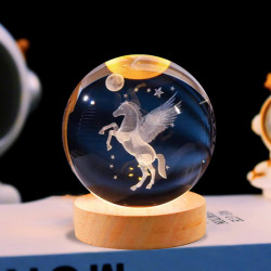 Kristálygömb Pegazus 7 színű 3D LED lámpa