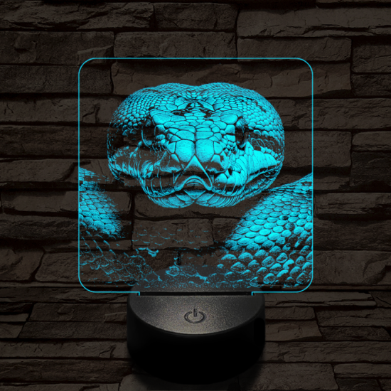 Kobra szemből első 7 színű valósághű 3D led lámpa