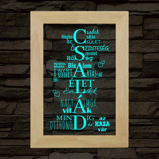 Család – fakeretes, színváltós LED lámpa