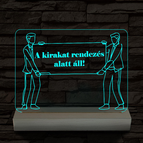 Kirakat rendezés alatt 20 cm fa talppal 7 színű 3D led lámpa