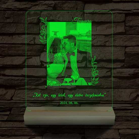 Egyedi fotógravírozás pároknak fatalppal 7 színű 3D led lámpa