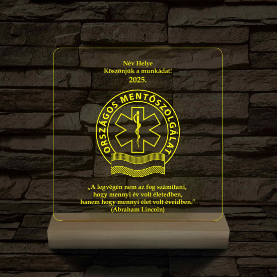 Országos Mentőszolgálat hasáb alakú fa talppal 7 színű 3D led lámpa