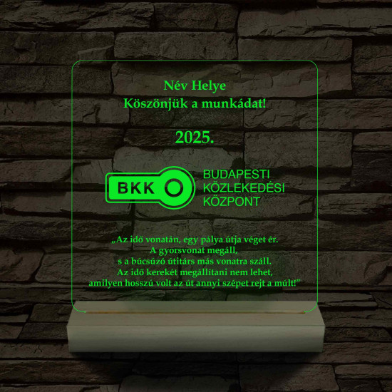 BKK eseményekhez, nyugdíjba vonuláshoz  7 színű 3D led lámpa fa talppal