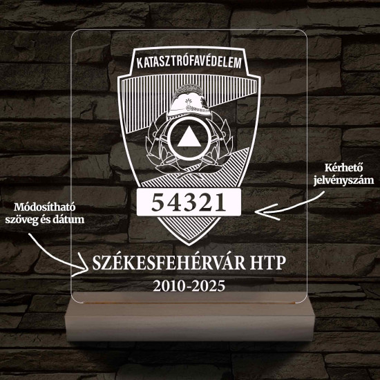 Tűzoltósági emléklámpa  3D LED 7 Színűben világító Fatalppal
