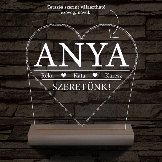 Szeretünk! Egyedi beírós szív-alakú személyre szabott 20 cm fa talppal 7 színű 3D led lámpa
