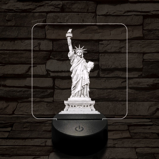 A szabadság szobra 7 színű valósághű 3D led lámpa