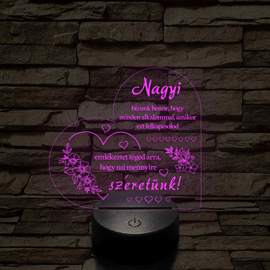 Nagyi – Szívalakú, színváltós 7 színű LED lámpa szeretetteljes üzenettel