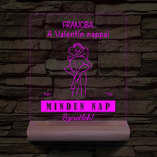 Egyedi fotógravírozás pároknak fatalppal 7 színű 3D led lámpa