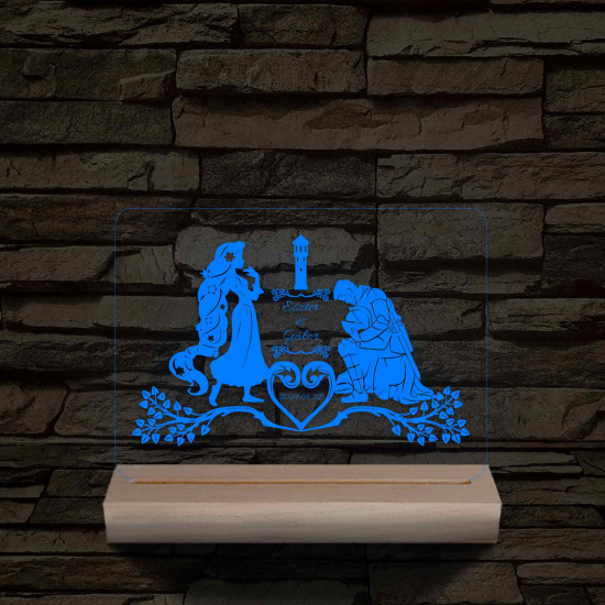 Esküvő, Hercegnő és Lovagja  személyre szabott 20 cm fa talppal 7 színű 3D led lámpa