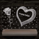 Nagy szív rózsával és kis szívekkel, egyedi fotógravírozás fatalppal 7 színű 3D led lámpa
