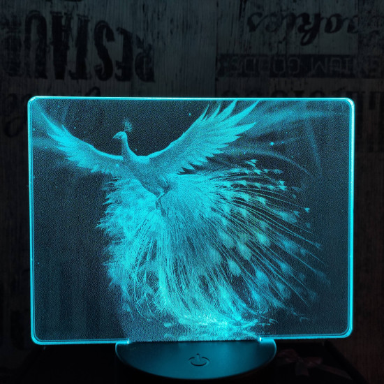 Páva 7 színű valósághű 3D led lámpa