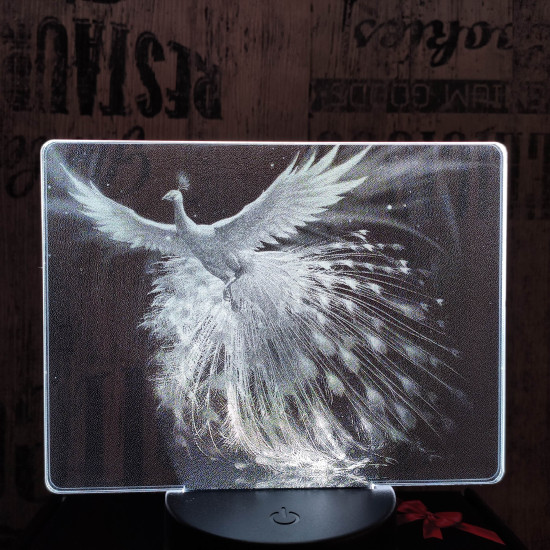Páva 7 színű valósághű 3D led lámpa