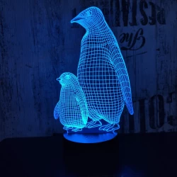 Két Pingvin 7 színű  3D led lámpa