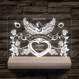 Esküvő, házassági évforduló személyre szabott 20 cm fa talppal 7 színű 3D led lámpa