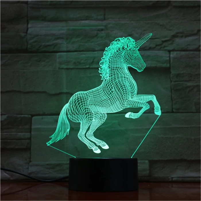 Ágaskodó Unikornis 7 színű 3D led lámpa