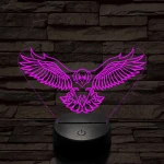 Leszálló sas szemből 7 színű 3D led lámpa