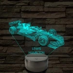 A Száguldó Legenda – Lewis Hamilton F1 7 színű, színváltós 3D LED lámpa