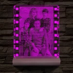 Egyedi fotógravírozás film negatívos kerettel fatalpban 7 színű 3D led lámpa