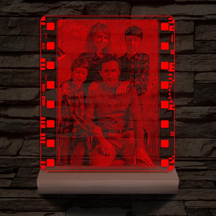 Egyedi fotógravírozás film negatívos kerettel fatalpban 7 színű 3D led lámpa