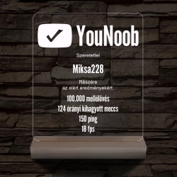 YouNoob emlékplakett személyre szabott fa talppal 7 színű 3D led lámpa