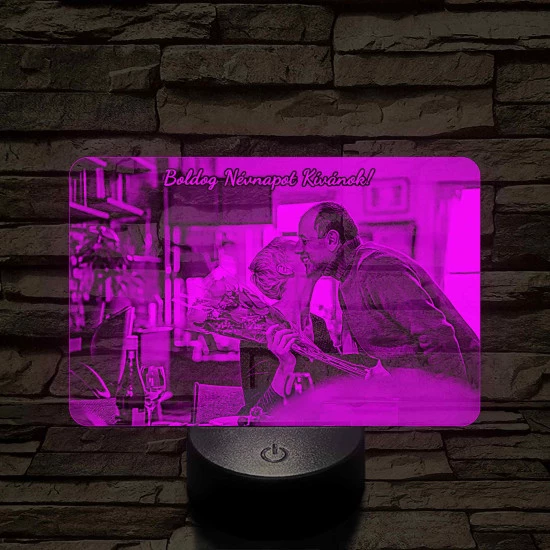 Névnapi meglepetés nőknek és férfiaknak 7 színű 3D led lámpa