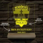 Rendőrségi emléklámpa  3D LED 7 Színűben világító Fatalppal