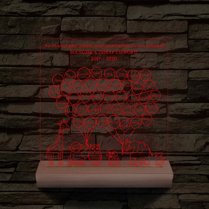 Lufis osztály személyre szabott, színváltós fatalppal 7 színű 3D led lámpa (az állatokon nem módosítunk!!)