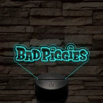 Angry Birds - BadPiggies logo felirat 7 színű 3D led lámpa