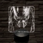 A predátor bosszúja 7 színű valósághű 3D led lámpa