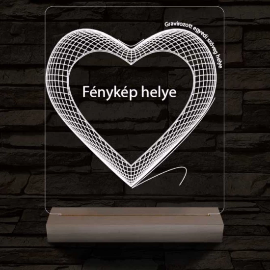 Hálós szív gravírozható képpel és szöveggel, egyedi fotógravírozás fatalppal 7 színű 3D led lámpa
