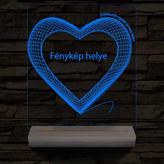 Hálós szív gravírozható képpel és szöveggel, egyedi fotógravírozás fatalppal 7 színű 3D led lámpa